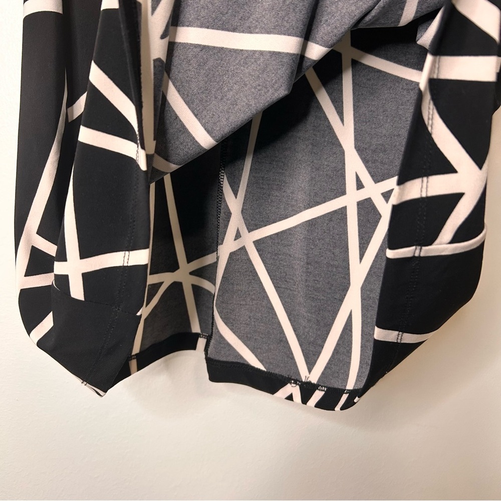 Tommy Hilfiger “Cats Cradle” Jersey Shift Dress - Size 2 - Picture 4 of 9